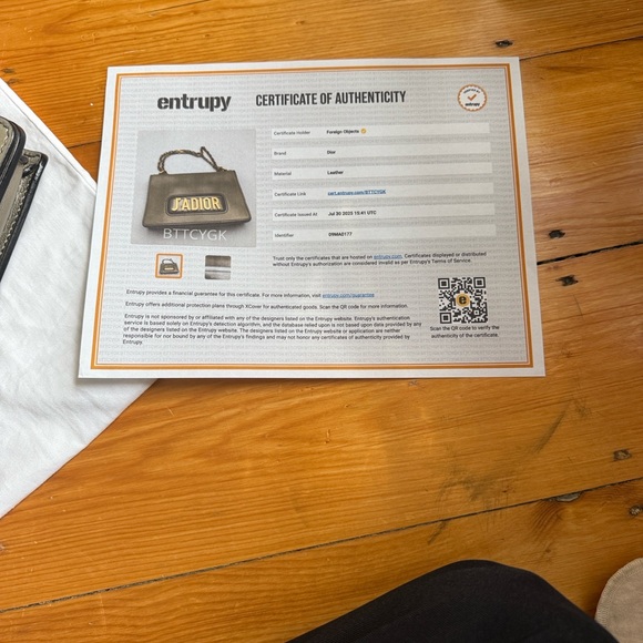 Authentic Dior Metallic Gold J'Adior Shoulder Bag - Picture 3 of 16